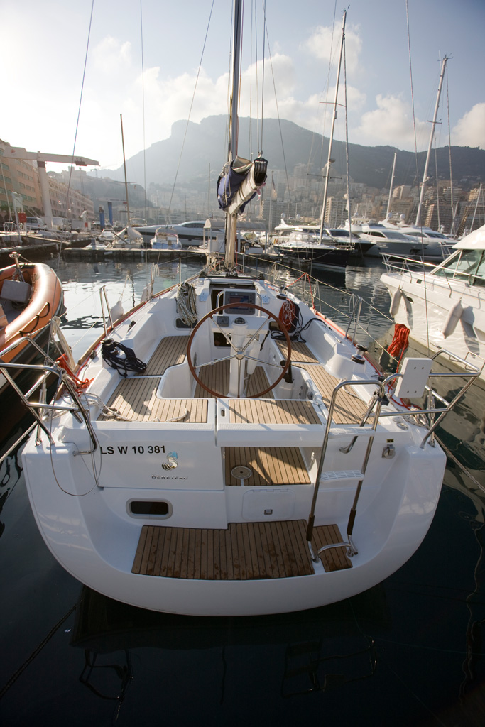 segel charter yacht Oceanis 31 21